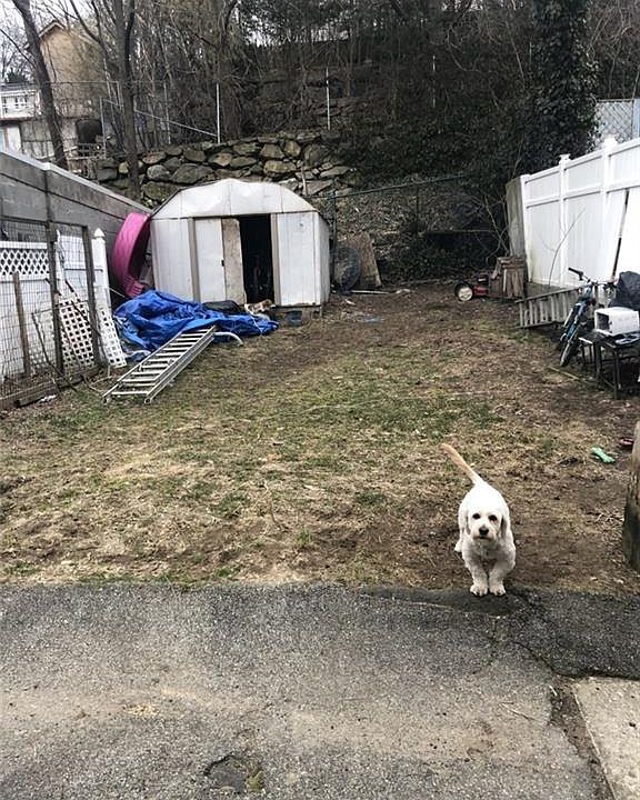 2nd image of 101 Ferris Ave