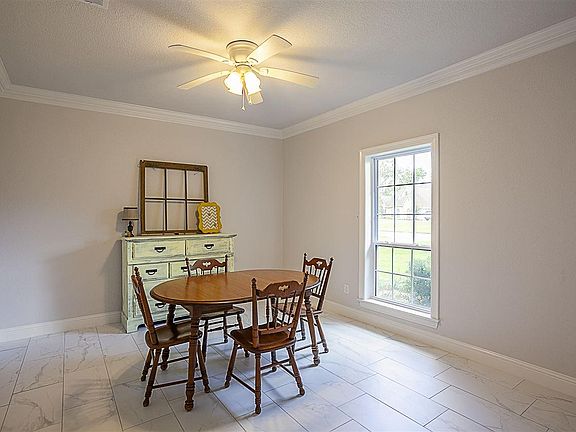 4th image of 4441 Hillbrook Dr