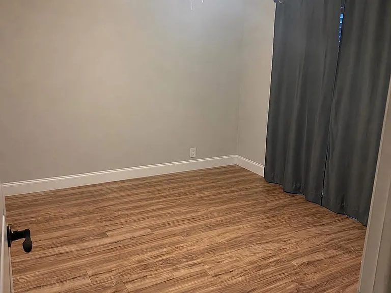 1028 Lamplighter Ln — Photo 11