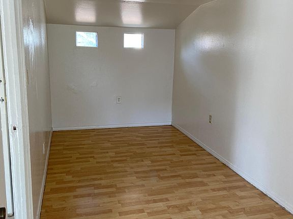 2nd image of 105 E 21st St