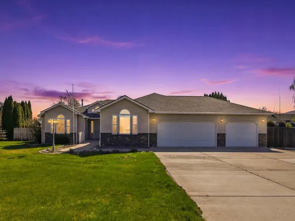 4400 Mount Daniel Ct, West Richland, WA 99353