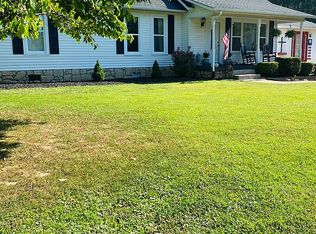 2494 Old McKenzie Hwy, Henry, TN 38231