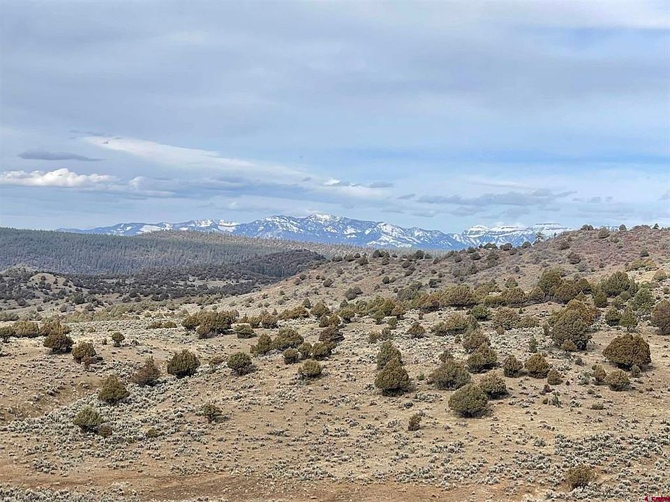 2nd image of X S Rockcliff Circle