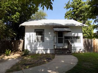 206 N Fern Ave, Wichita, KS 67203