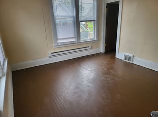 1425-27 W. Greenfield Ave, Milwaukee, WI 53204