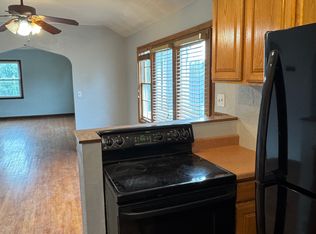 2806 N 60th St #3, Omaha, NE 68104