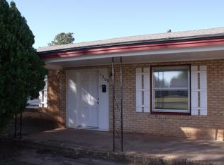 1309 N Willard St, Altus, OK 73521