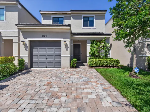 295 NW 33RD Lane, Pompano Beach, FL 33069