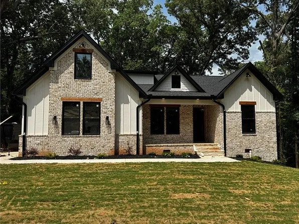 1008 Providence Church Rd, Anderson, SC 29626