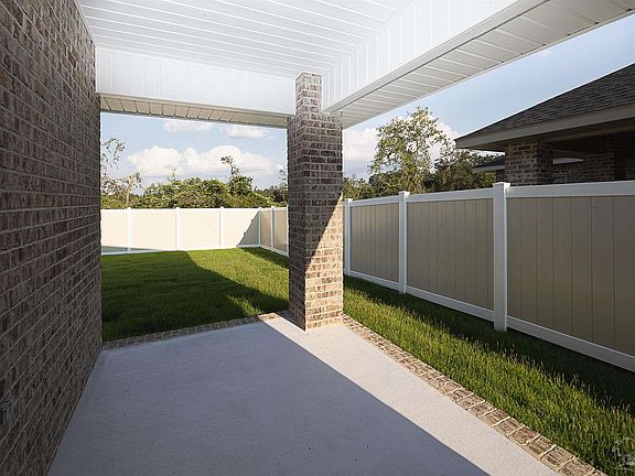 3rd image of 5983 Willow Mist Ct