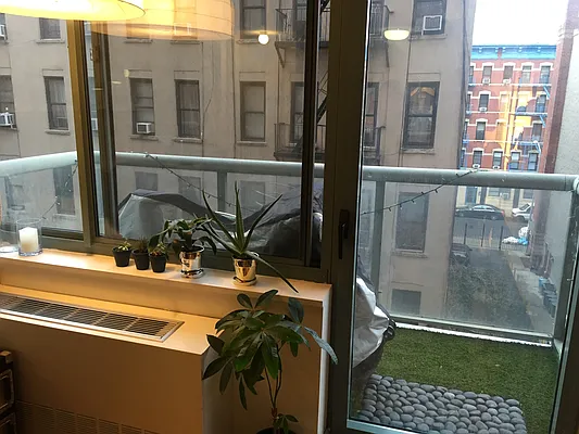 Rented by Tompkins Square Realty | media 22