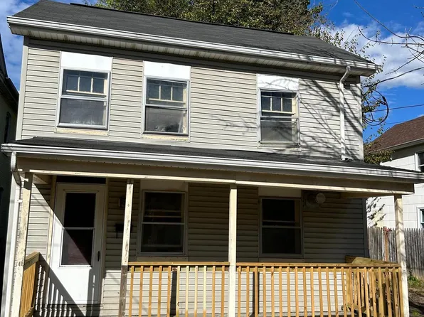 414 W Martin St, Martinsburg, WV 25401