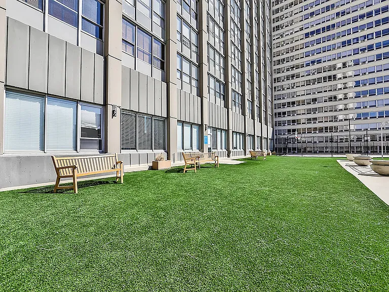 655 W Irving Park Rd #3810 — Photo 25