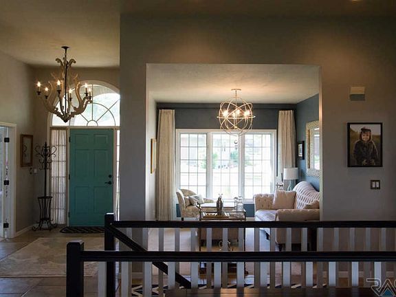 4th image of 5108 S Saint Andrews Cir