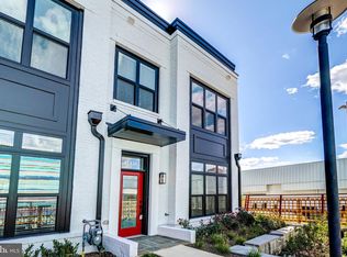 11416 Emerald Park Rd, Potomac, MD 20854