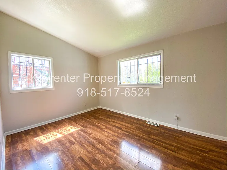 5135 N Utica Ave — Photo 12