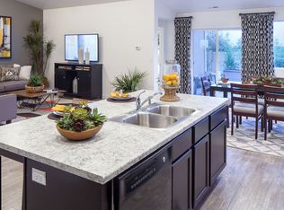 1393 W Silver Hollow Rd, Syracuse, UT 84075