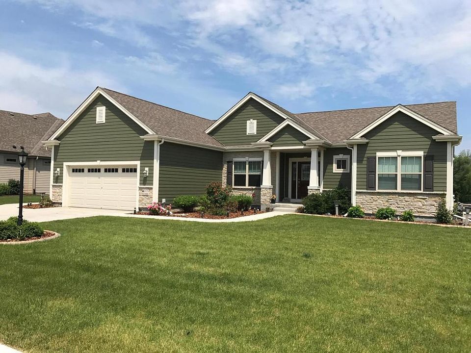 1st image of W179N11686 Augusta Ct