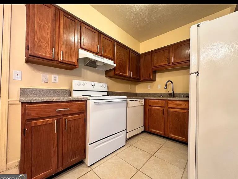 2691 Evans Mill Dr #EAST — Photo 17
