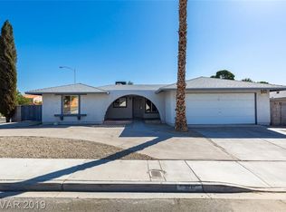 5212 Rambling Rd, Paradise, NV 89120