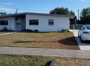13508 S Tamiami Trl, North Pt, FL 34287