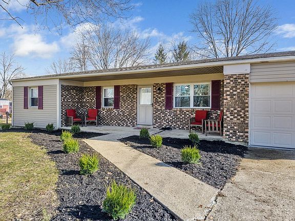 2nd image of 6006 Grist Mill Ct