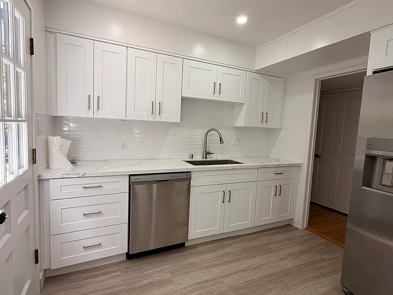 3001 Ross Rd — Photo 5