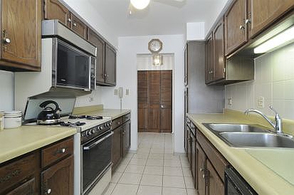 5th image of 3300 Carriage Way Dr #406