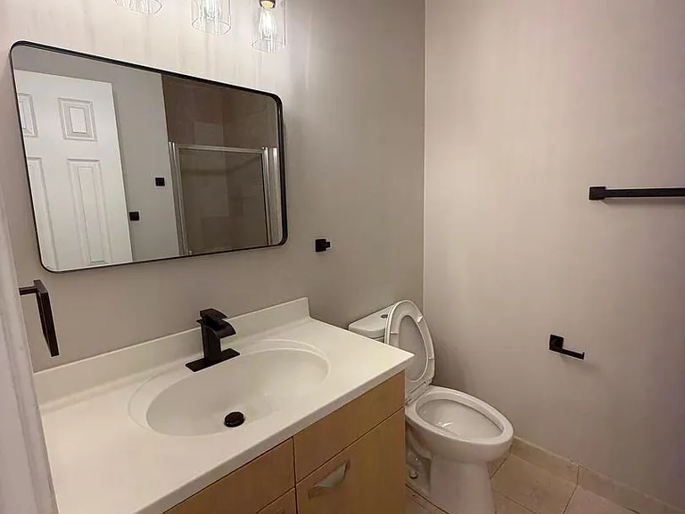 2 Leverington Ave #28 — Photo 28