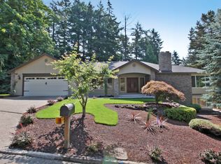 2660 SW Garden View Ave, Portland, OR 97225