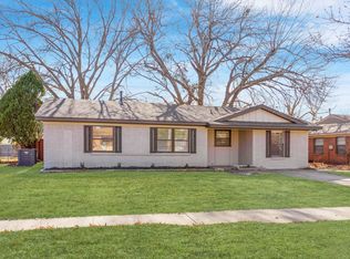 714 Pleasant Valley Rd, Garland, TX 75040