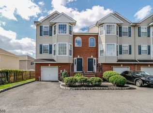 127 Drift Way, Rahway, NJ 07065