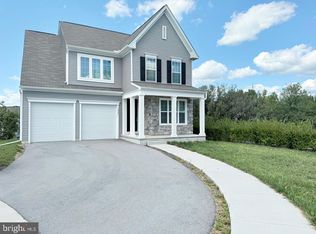 1841 Ethan Dr, Harrisburg, PA 17110