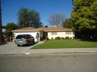 1464 Bernadine Dr, Clovis, CA 93611