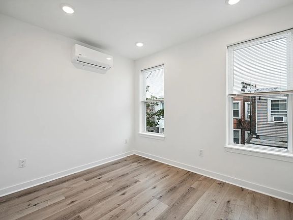 5th image of 3458 Frankford Ave #B35