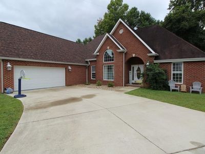 18 Stoney Brook Cir, Kenova, WV, 25530