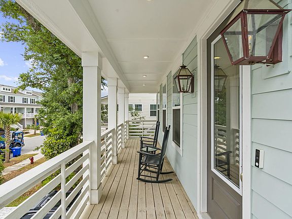 2nd image of 2276 Cultura Cir