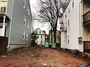 661 E 22nd St, Paterson, NJ 07504