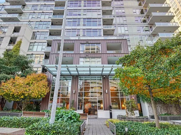 588 Bell St, Seattle, WA