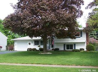 424 Churchill Dr, Rochester, NY 14616