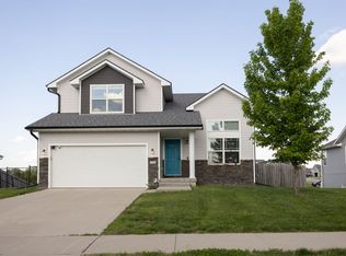 426 Wildcat Ct, Stuart, IA 50250