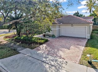 17080 NW 10th St, Pembroke Pines, FL 33028