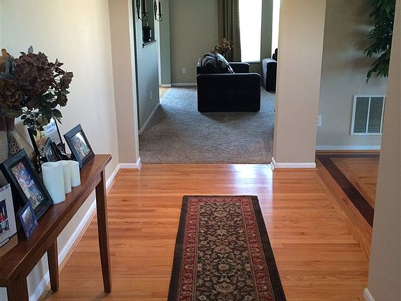 4th image of 1853 Knollmont Dr