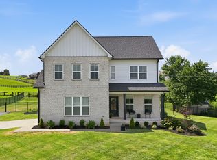 1412 Barrett Dr, Mount Juliet, TN 37122