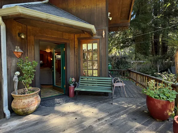 452 Spruce Ave, Trinidad, CA 95570