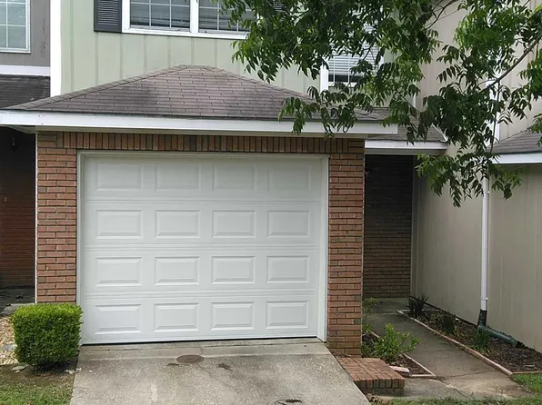 70 Woodfield Pl, Enterprise, AL 36330