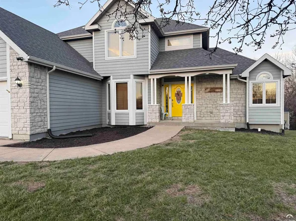 414 Flame Way, Baldwin City, KS 66006