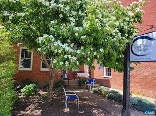 460 Valley St, Scottsville, VA 24590