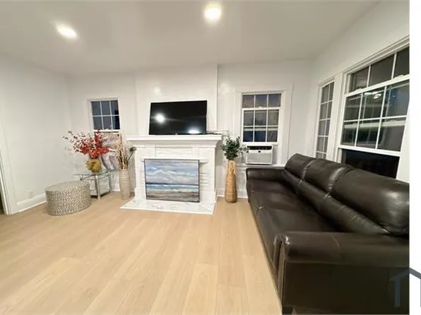 609 S Delaware St, San Mateo, CA 94402