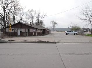 21 W Benton St, Iowa City, IA 52246